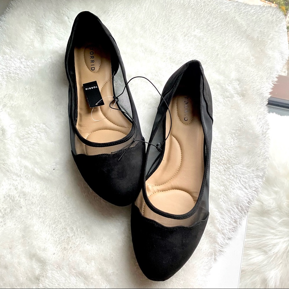 Torrid Mesh Scalloped Faux Suede Flats Shoes Sz 13